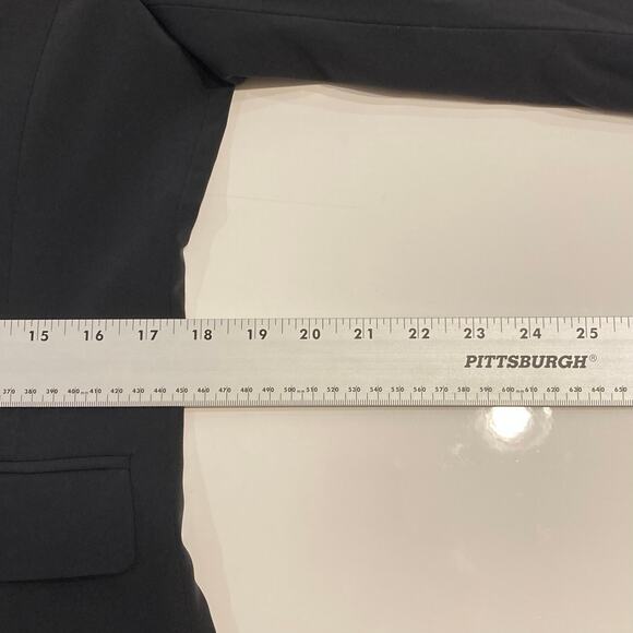 NWOT ESCADA SPORT Blazer 38/M Black 2 Buttons 2 Flap Pockets Long Sleeve Lined - Picture 10 of 11